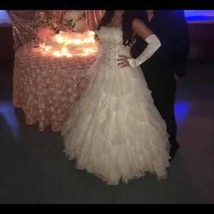 Ivory color dress wedding/prom dress